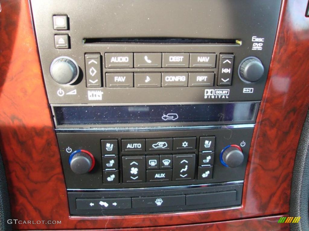 2008 Cadillac Escalade AWD Controls Photo #40347674