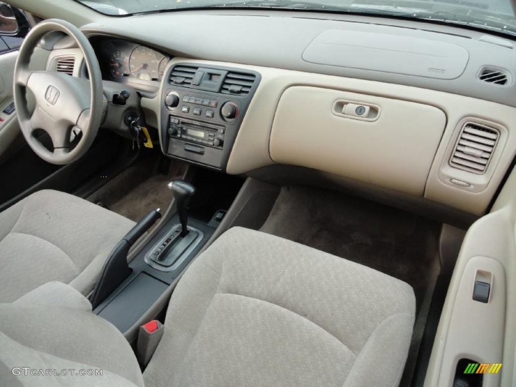 2001 Honda Accord LX Sedan Ivory Dashboard Photo #40347838