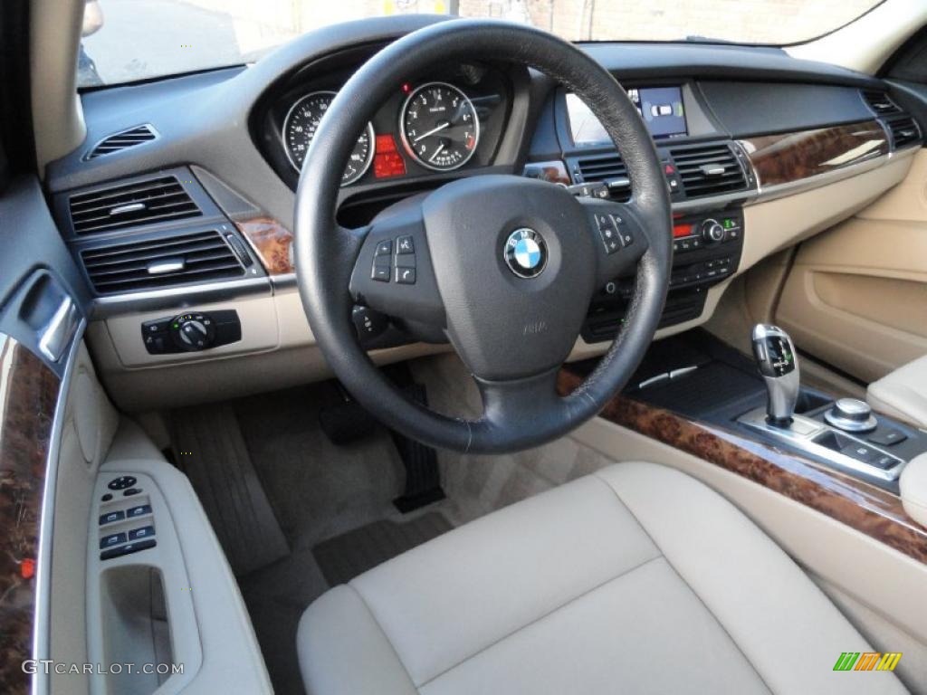 2008 X5 3.0si - Black Sapphire Metallic / Sand Beige photo #12