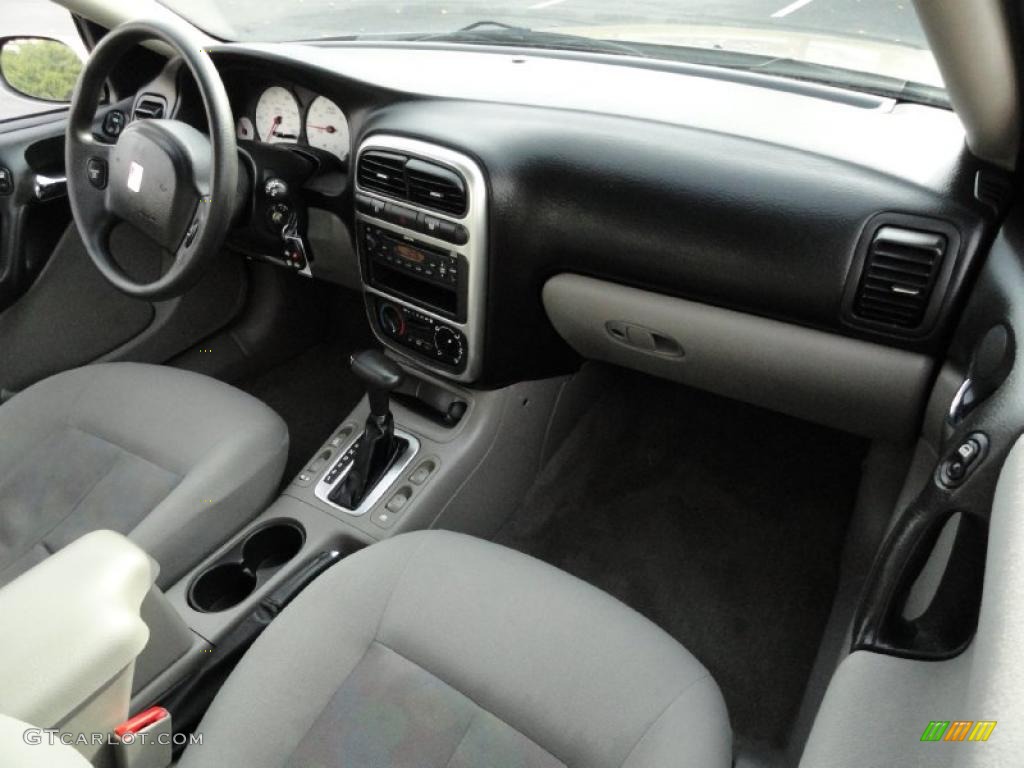 2003 Saturn L Series L200 Sedan interior Photo #40348338