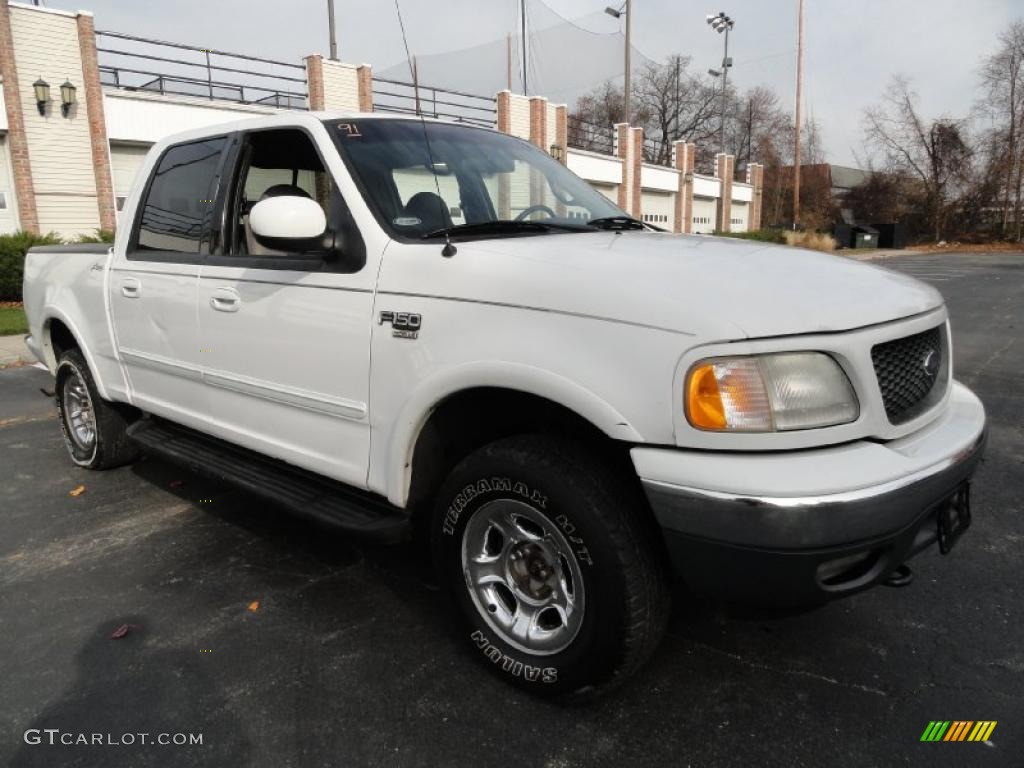 Oxford White 2001 Ford F150 XLT SuperCrew 4x4 Exterior Photo #40349294