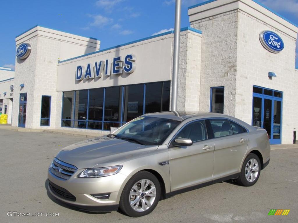 2010 Taurus SEL - Gold Leaf Metallic / Light Stone photo #1