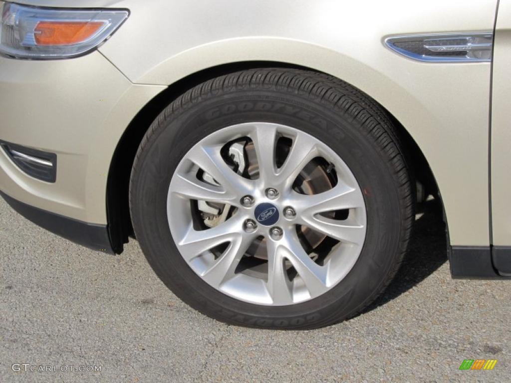 2010 Taurus SEL - Gold Leaf Metallic / Light Stone photo #3