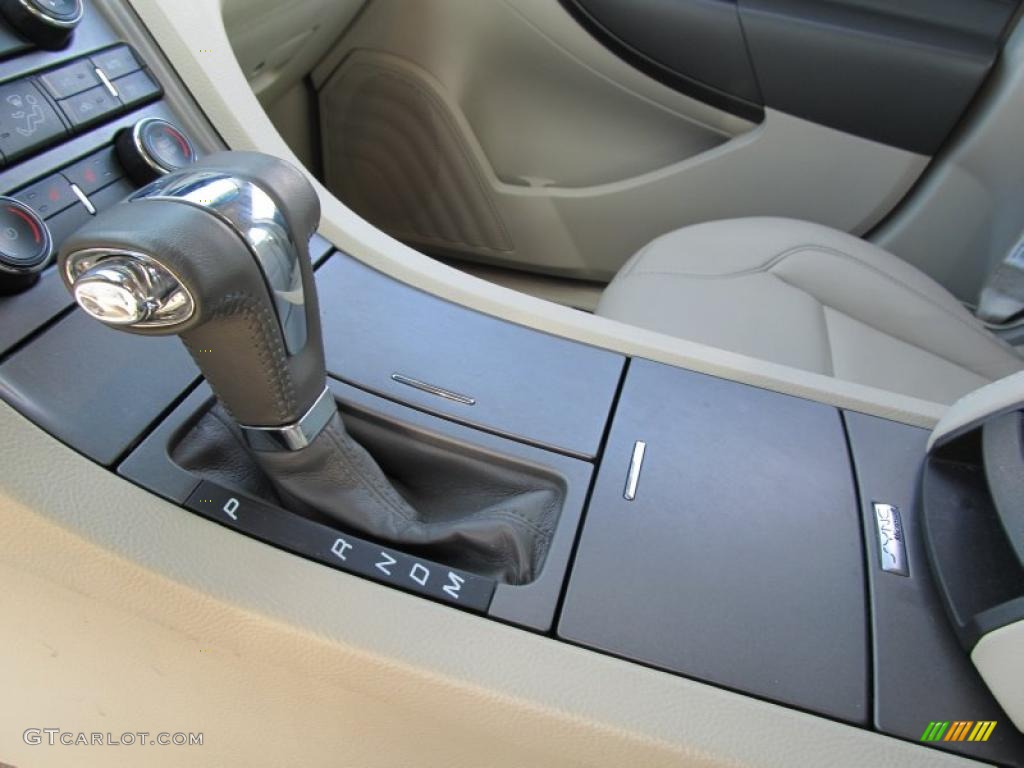 2010 Taurus SEL - Gold Leaf Metallic / Light Stone photo #12