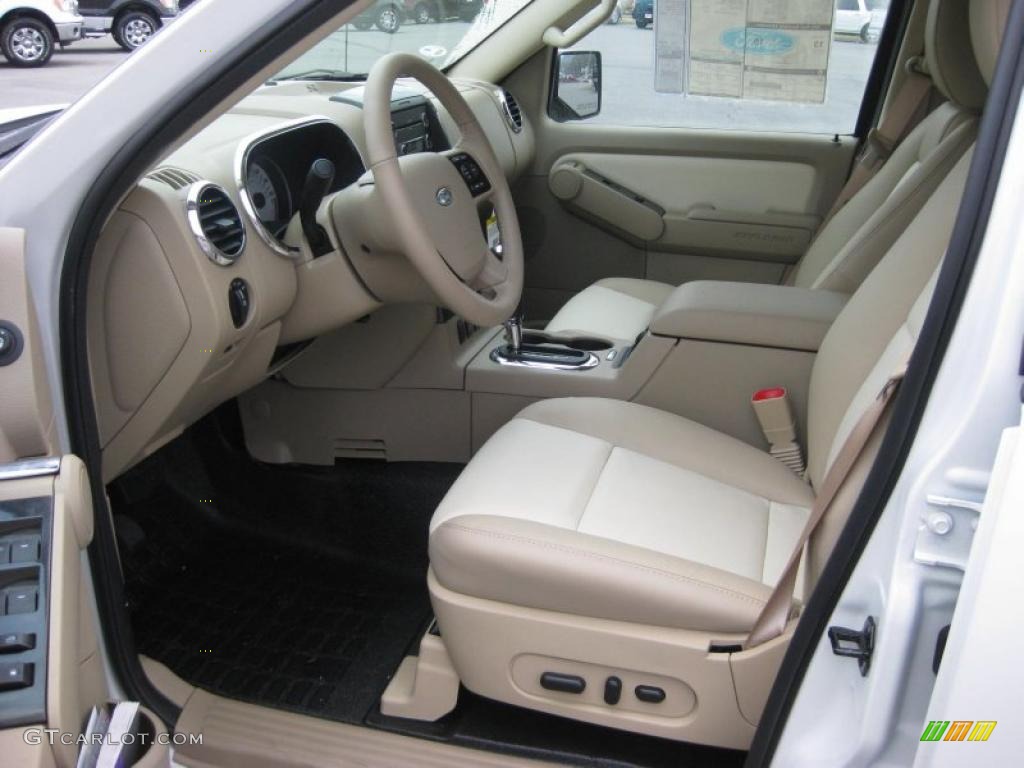Camel/Sand Interior 2010 Ford Explorer Sport Trac Limited 4x4 Photo #40351878