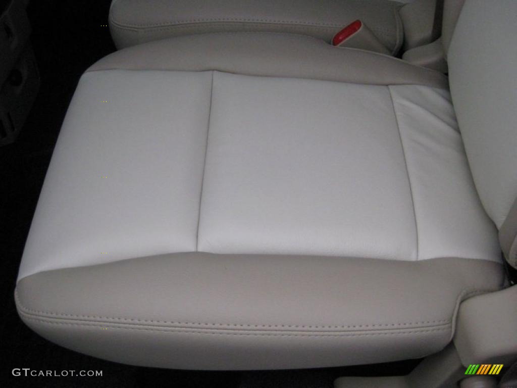 2010 Explorer Sport Trac Limited 4x4 - White Suede / Camel/Sand photo #17