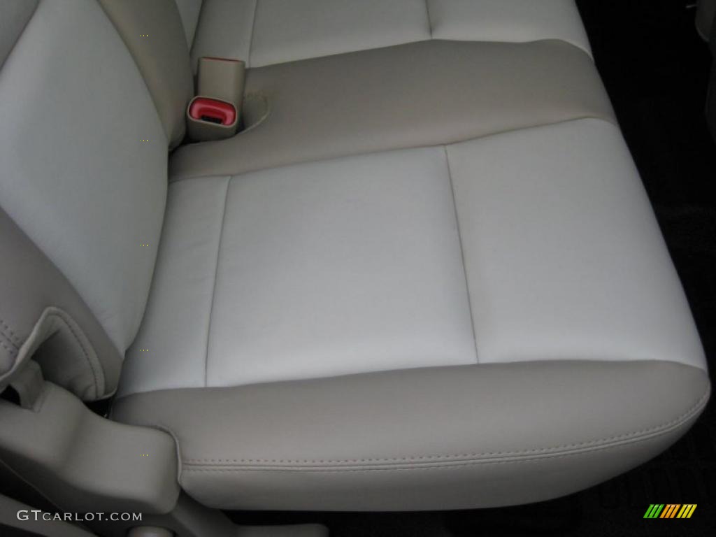 2010 Explorer Sport Trac Limited 4x4 - White Suede / Camel/Sand photo #23