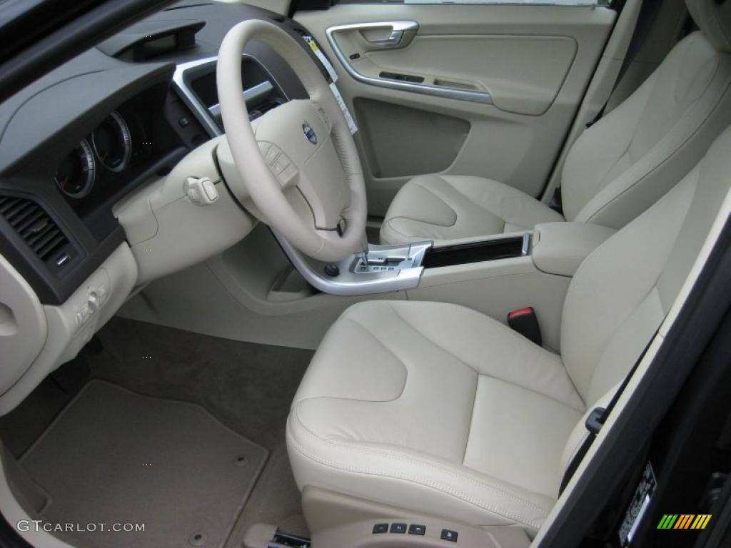 Sandstone Interior 2010 Volvo XC60 T6 AWD Photo #40352098