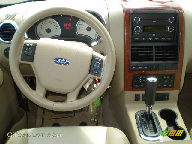 2008 Explorer Eddie Bauer - Dark Cherry Metallic / Camel photo #11