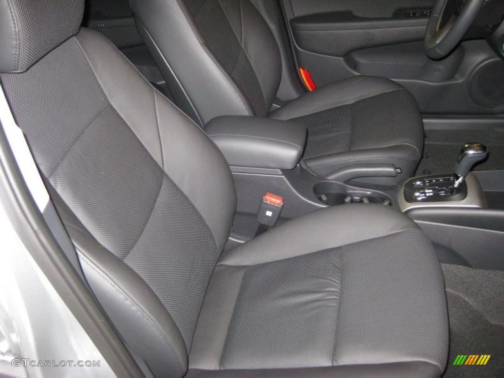Black Interior 2011 Hyundai Elantra Touring SE Photo #40352598