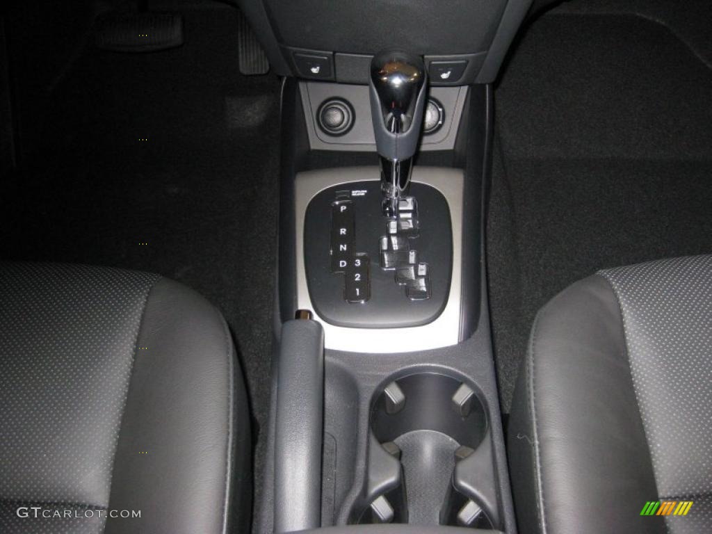 2011 Hyundai Elantra Touring SE 4 Speed Automatic Transmission Photo #40352630