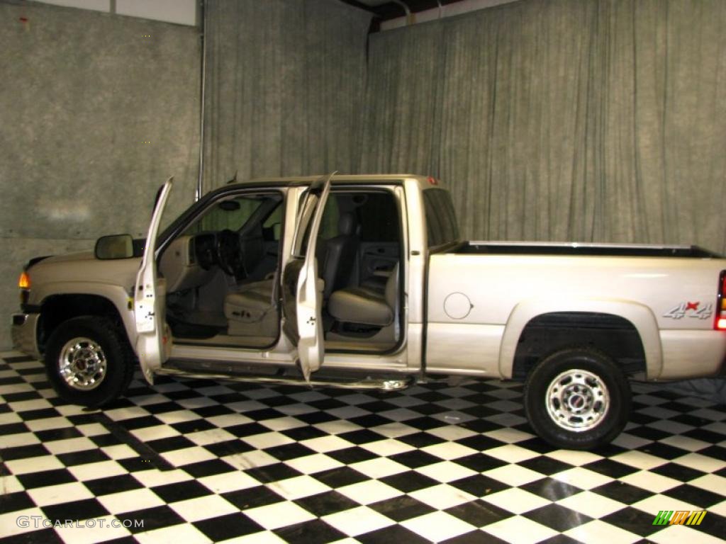 2005 Sierra 2500HD SLT Crew Cab 4x4 - Silver Birch Metallic / Pewter photo #30