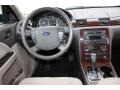 2009 White Suede Ford Taurus SEL AWD  photo #7