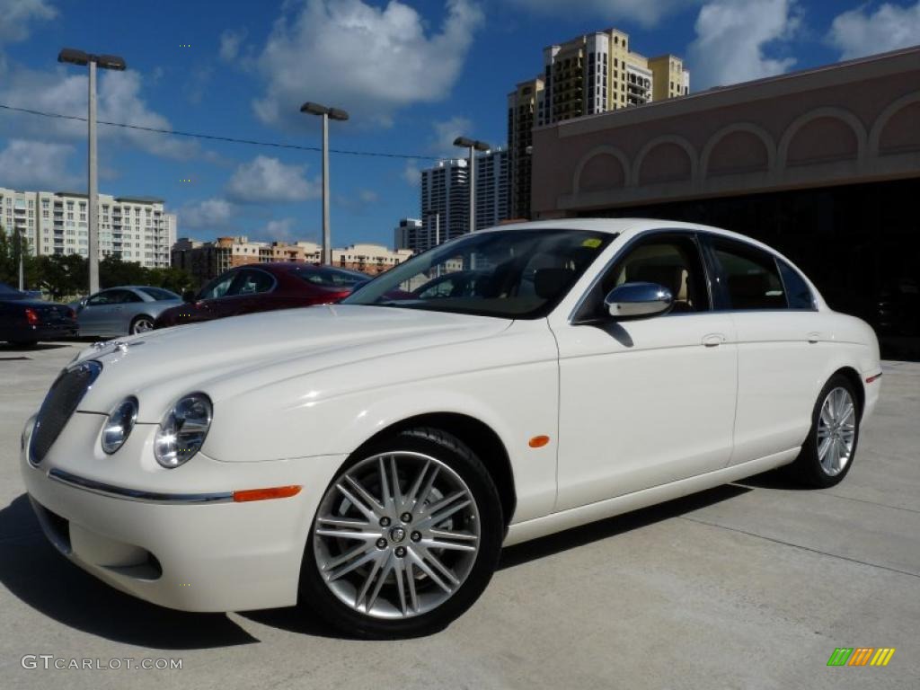 Porcelain White Jaguar S-Type