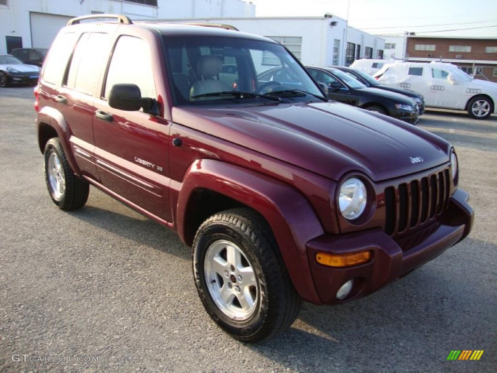 2002 Liberty Limited 4x4 - Dark Garnet Red Pearlcoat / Taupe photo #4