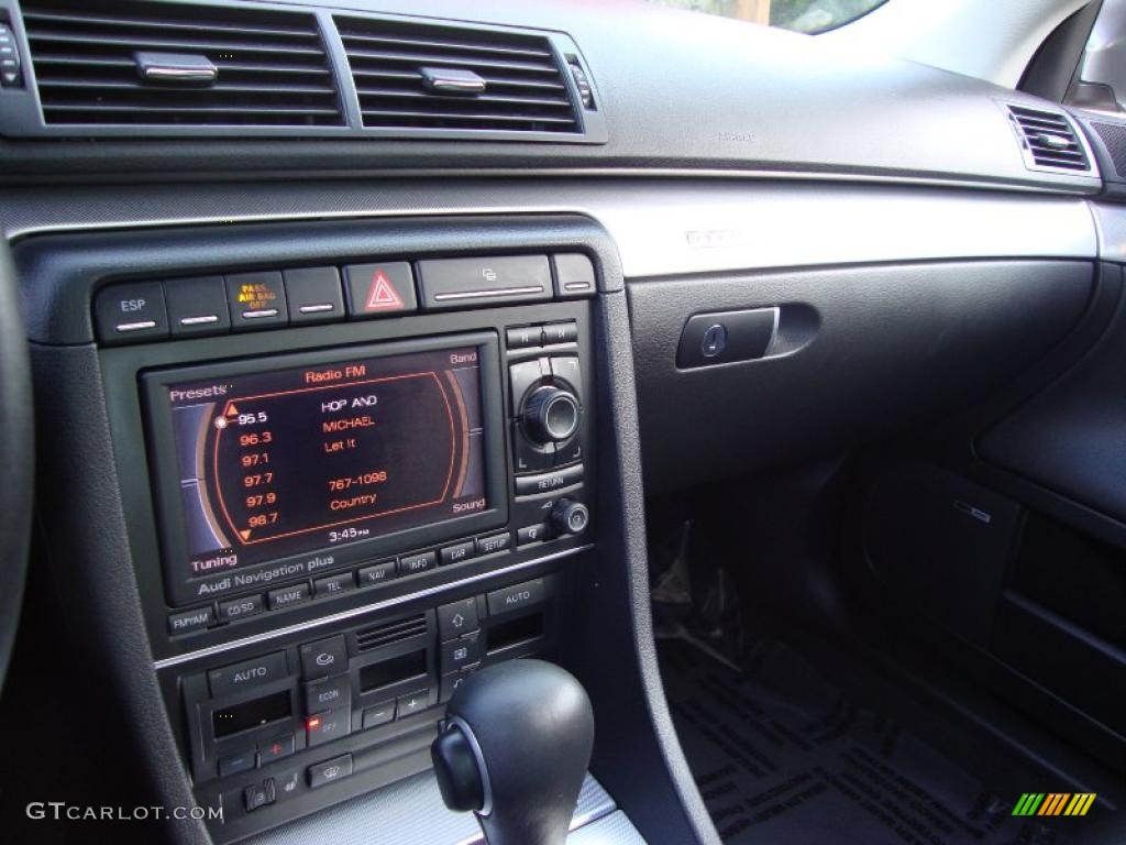 2008 A4 2.0T quattro S-Line Sedan - Quartz Grey Metallic / Black photo #15