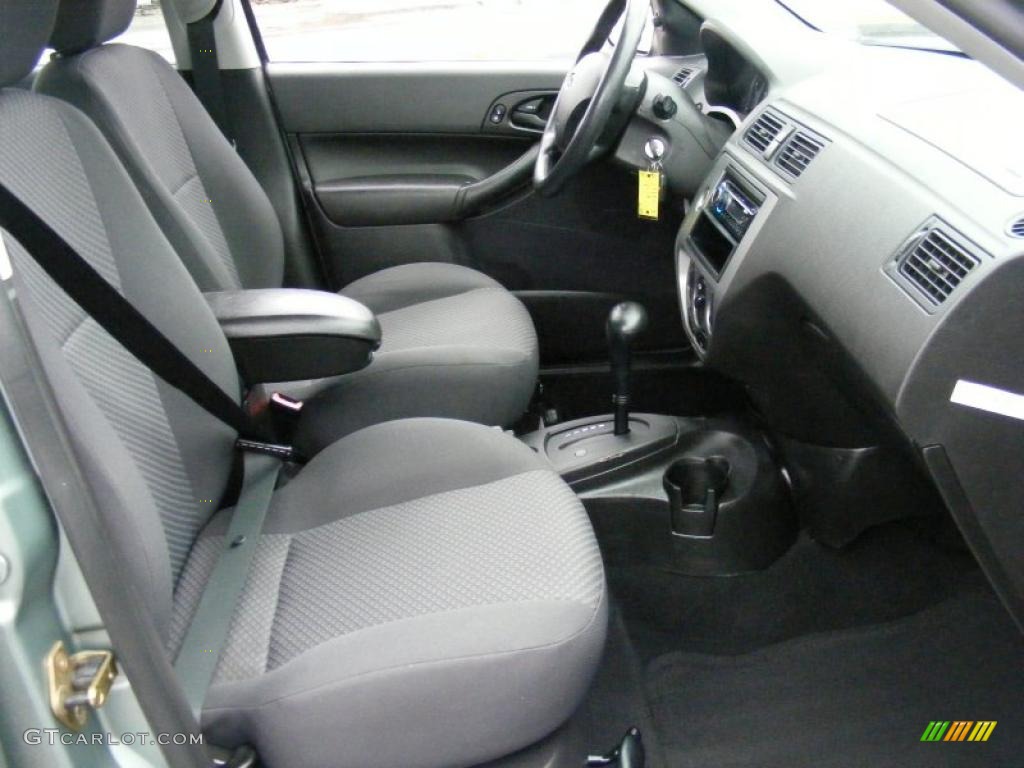 2005 Ford Focus Zx5 Se Hatchback Interior Photo 40364349