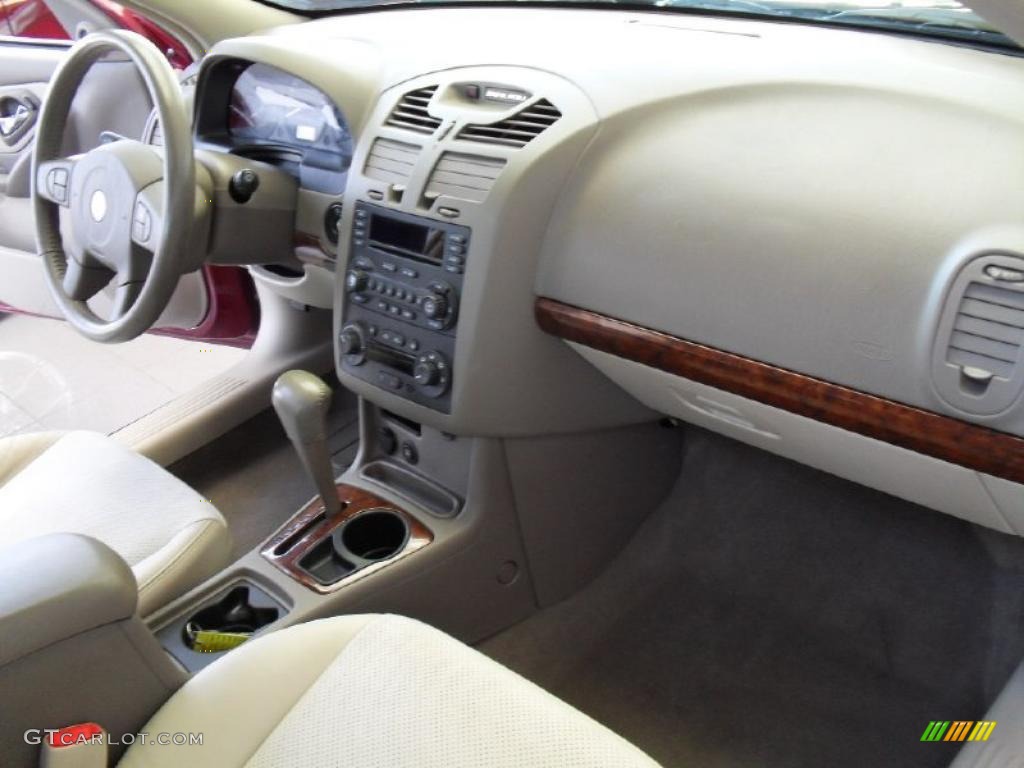 Neutral Interior 2004 Chevrolet Malibu Maxx Lt Wagon Photo