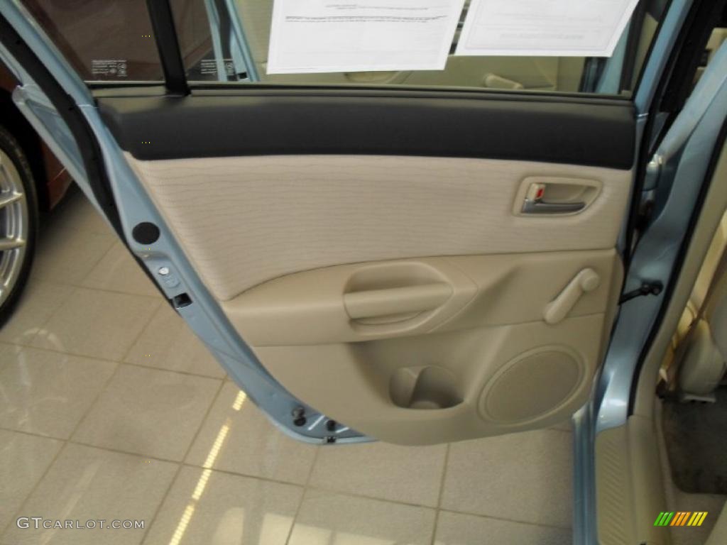 2007 MAZDA3 i Sedan - Ice Blue Metallic / Beige photo #14