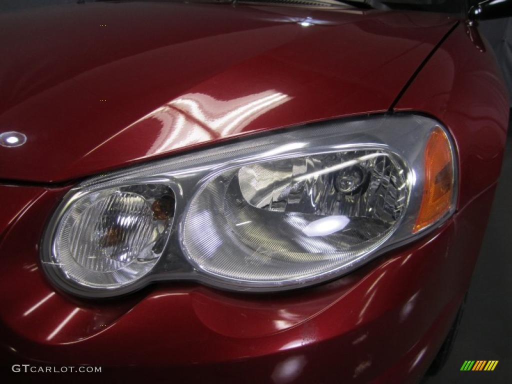 2006 Sebring Touring Convertible - Inferno Red Crystal Pearl / Taupe photo #4