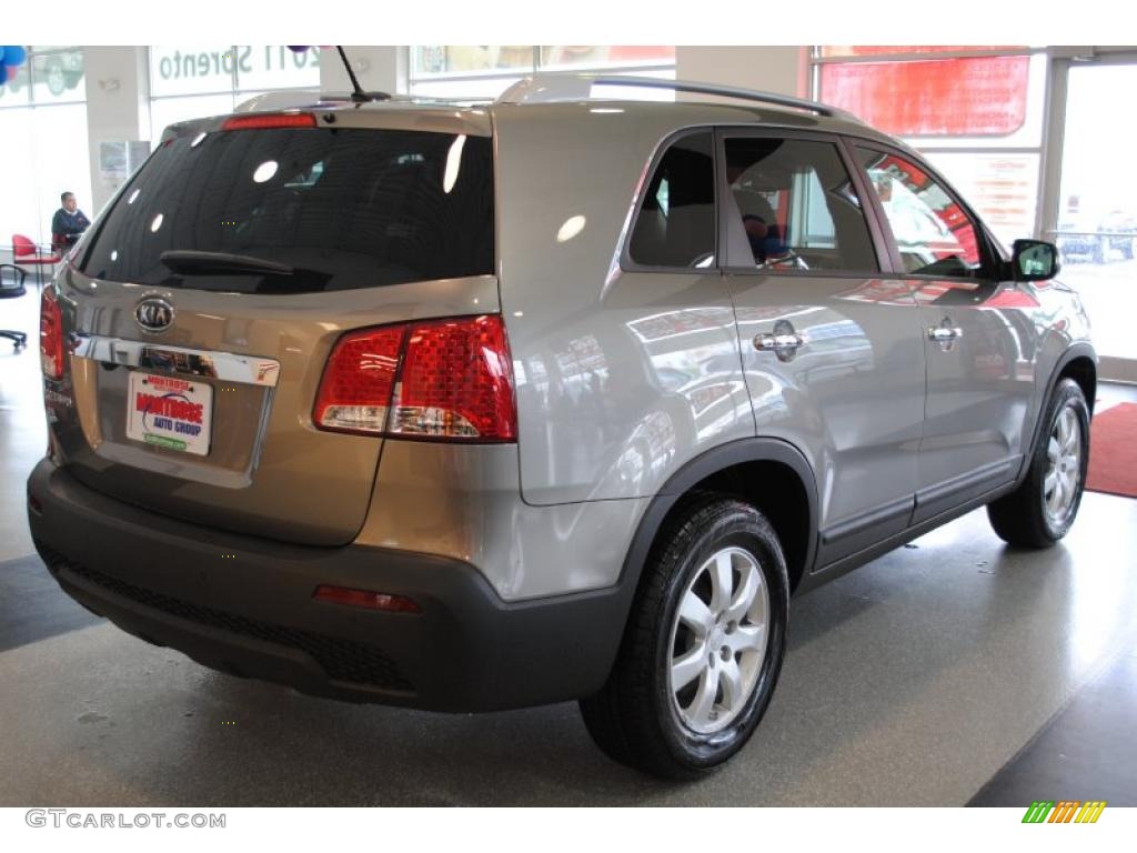 2011 Sorento LX - Titanium Silver / Gray photo #8