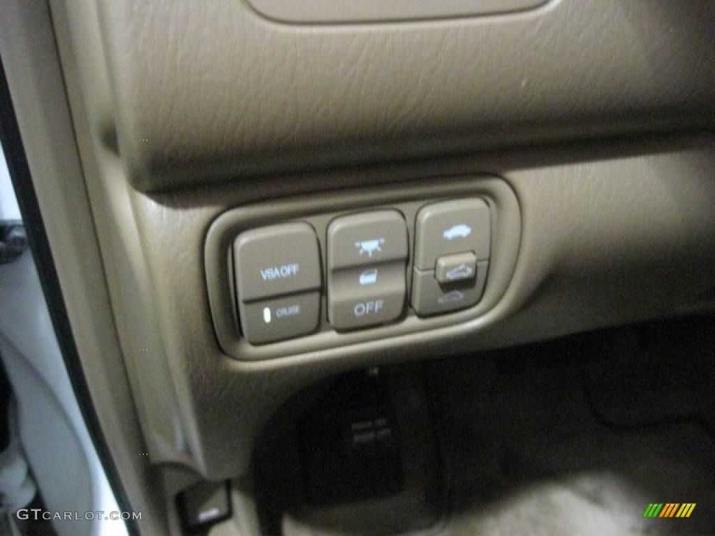 2007 Pilot EX-L 4WD - Taffeta White / Saddle photo #18