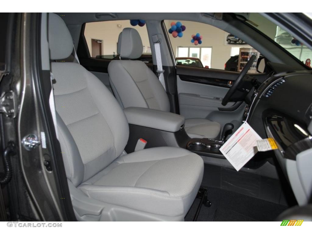 2011 Sorento LX - Titanium Silver / Gray photo #21