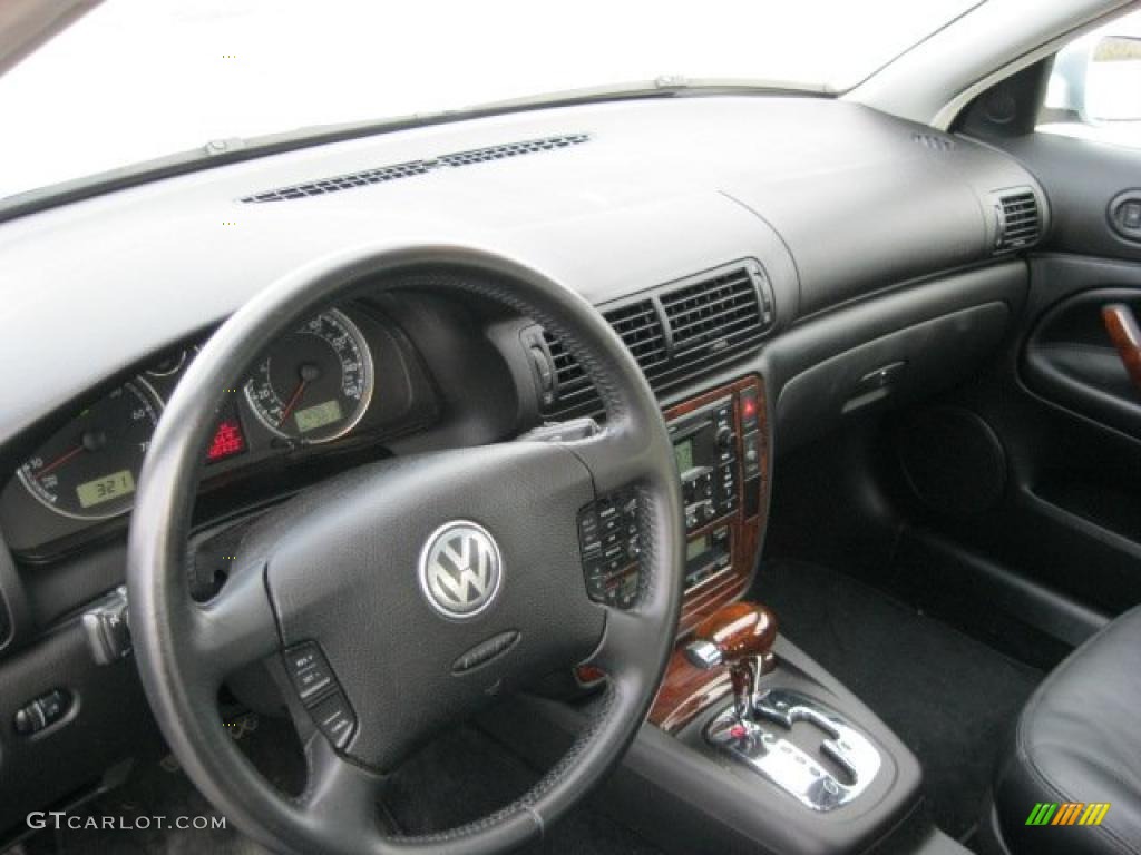 Black Interior 2003 Volkswagen Passat Glx Wagon Photo