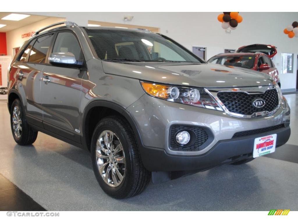 2011 Sorento EX V6 AWD - Titanium Silver / Black photo #8