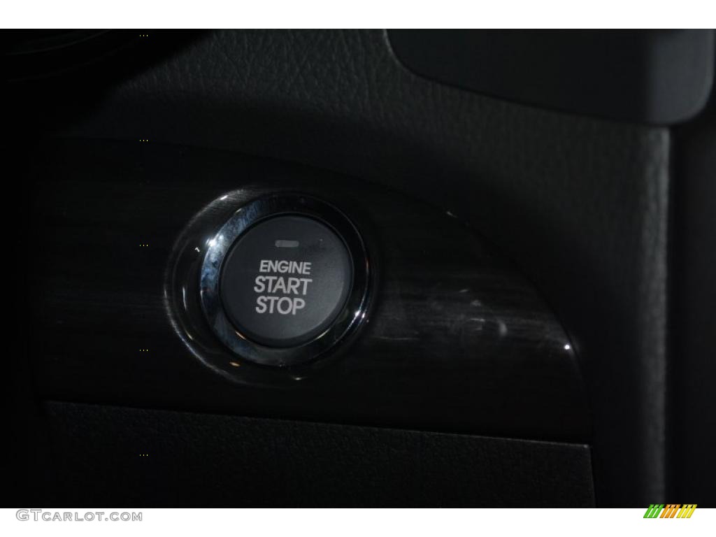2011 Sorento EX V6 AWD - Titanium Silver / Black photo #31