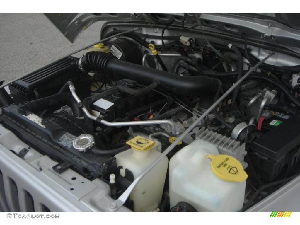 2004 Jeep Wrangler X 4x4 4.0 Liter OHV 12-Valve Inline 6 Cylinder Engine Photo #40372793