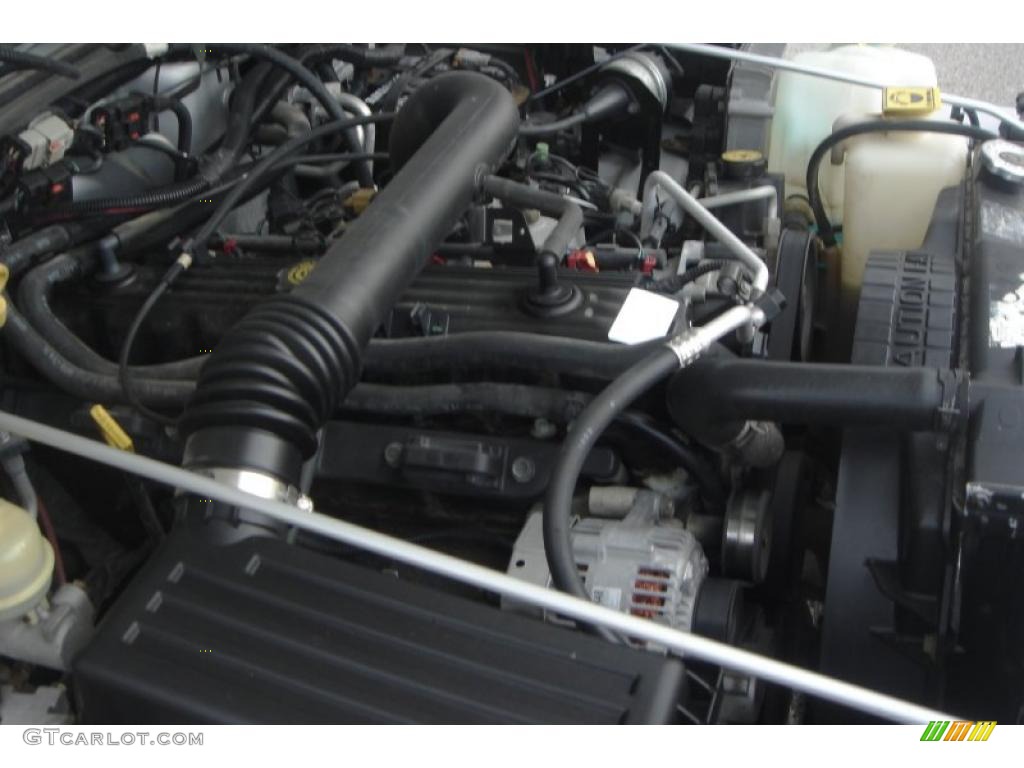 2004 Wrangler X 4x4 - Bright Silver Metallic / Dark Slate Gray photo #29