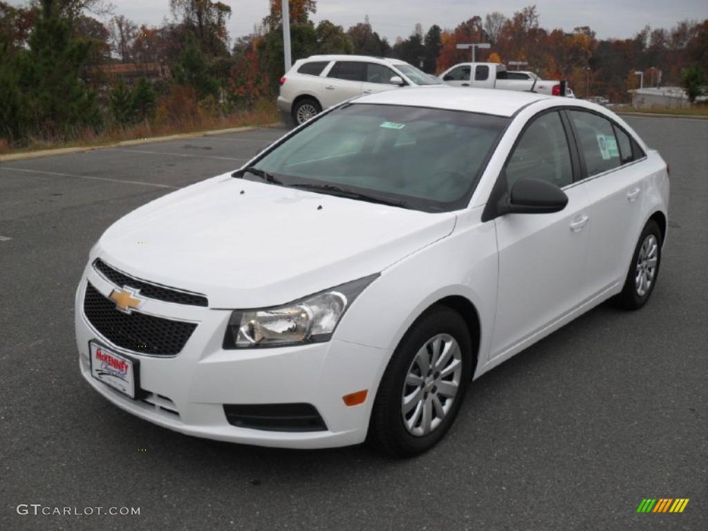 2011 Cruze LS - Summit White / Jet Black/Medium Titanium photo #1