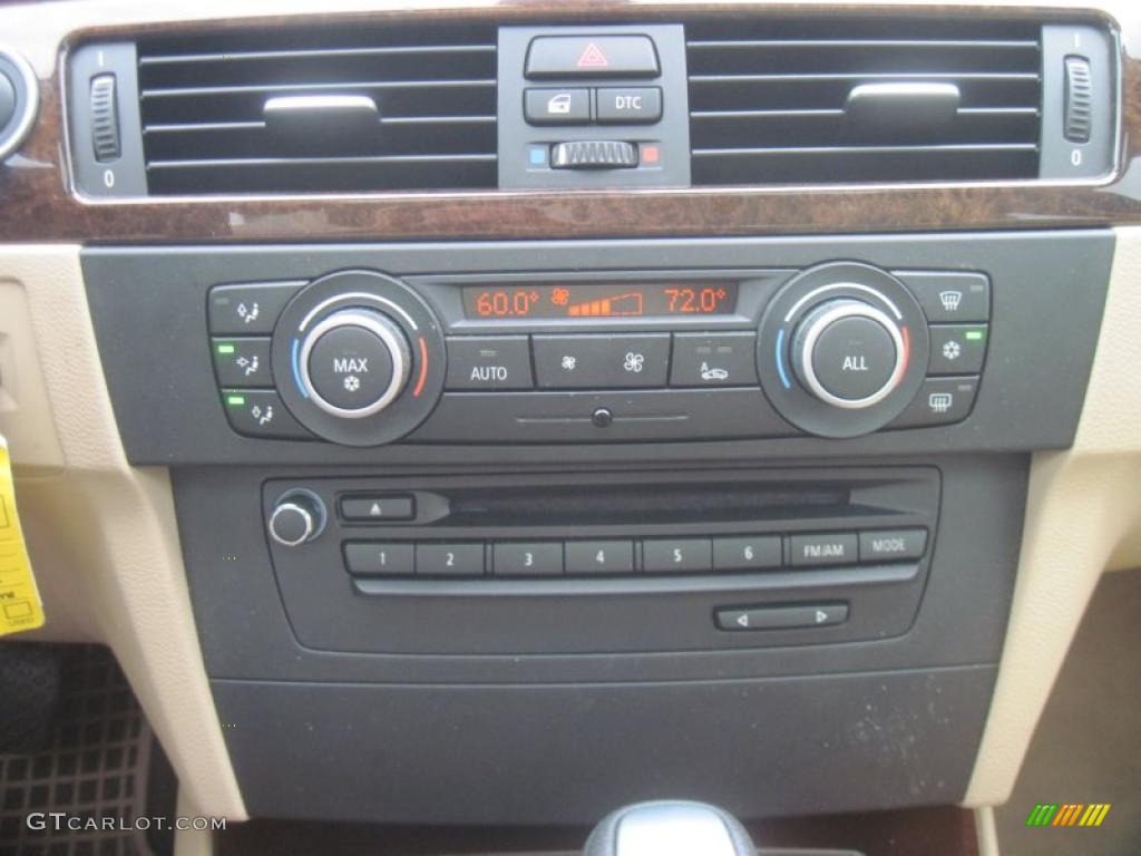 2010 BMW 3 Series 328i Sedan Controls Photo #40378817