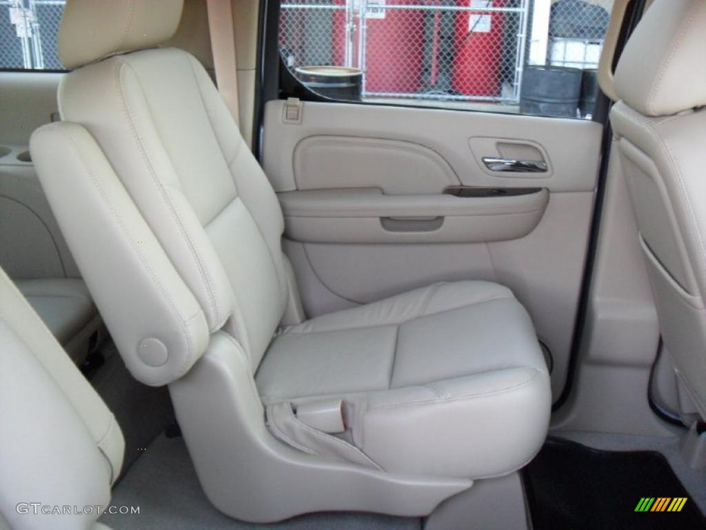 Cashmere/Cocoa Interior 2011 Cadillac Escalade ESV Luxury AWD Photo #40379229