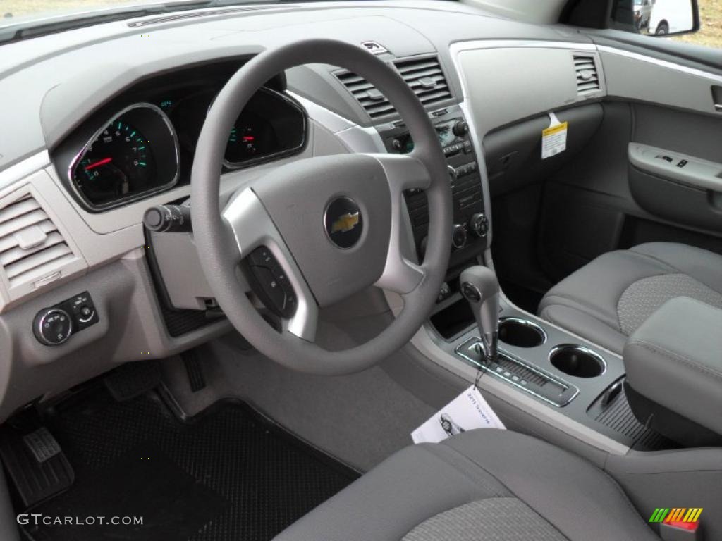 Dark Gray/Light Gray Interior 2011 Chevrolet Traverse LS Photo #40380173