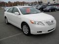 2009 Super White Toyota Camry XLE  photo #5