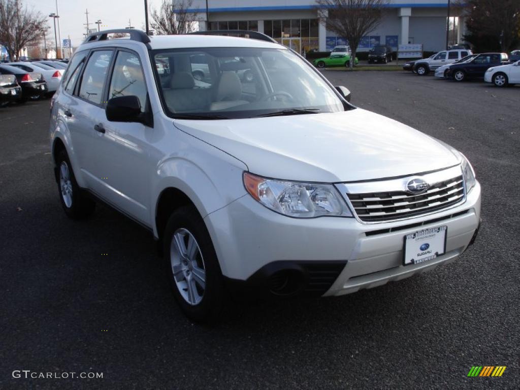 2010 Forester 2.5 X Premium - Satin White Pearl / Platinum photo #3
