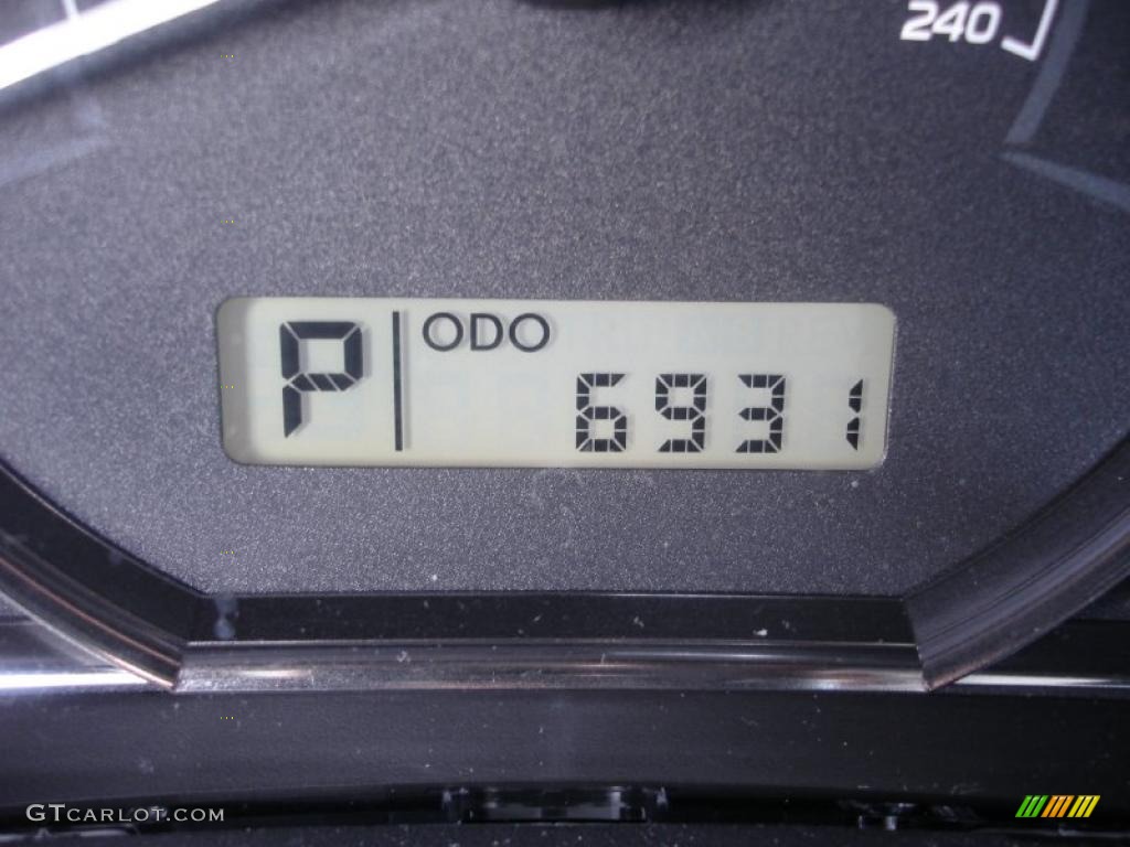 2010 Forester 2.5 X Premium - Satin White Pearl / Platinum photo #14