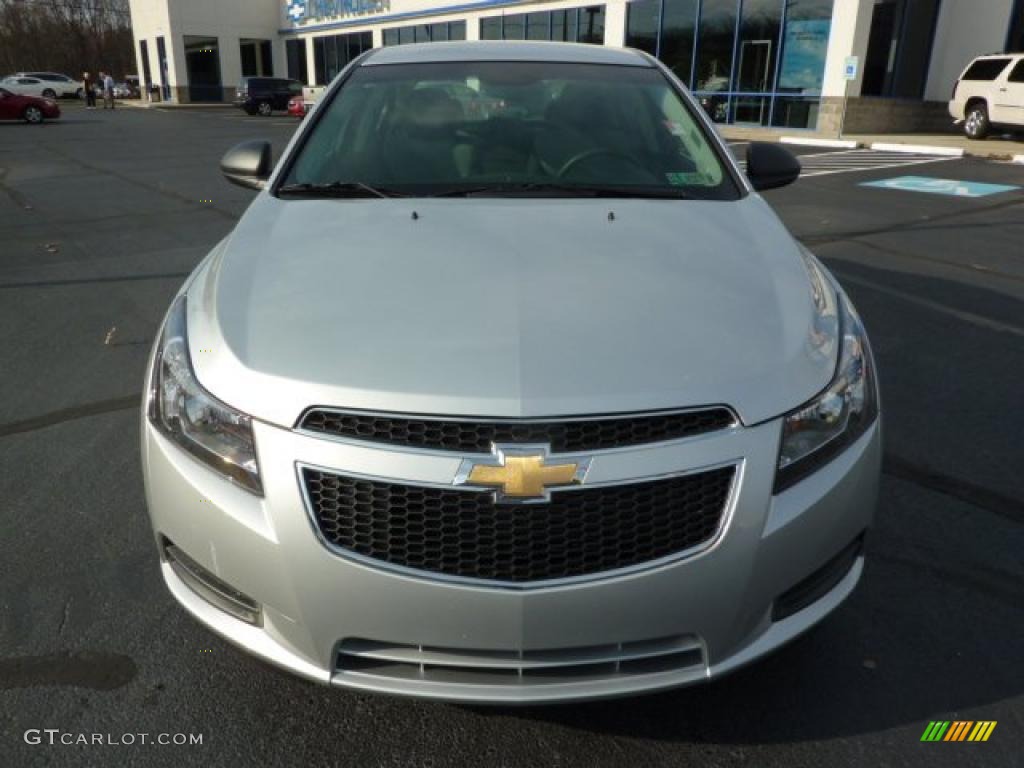 2011 Cruze LS - Silver Ice Metallic / Jet Black/Medium Titanium photo #2