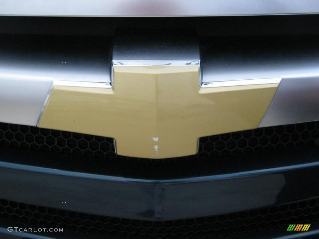 2005 Chevrolet SSR Standard SSR Model Marks and Logos Photo #40387689