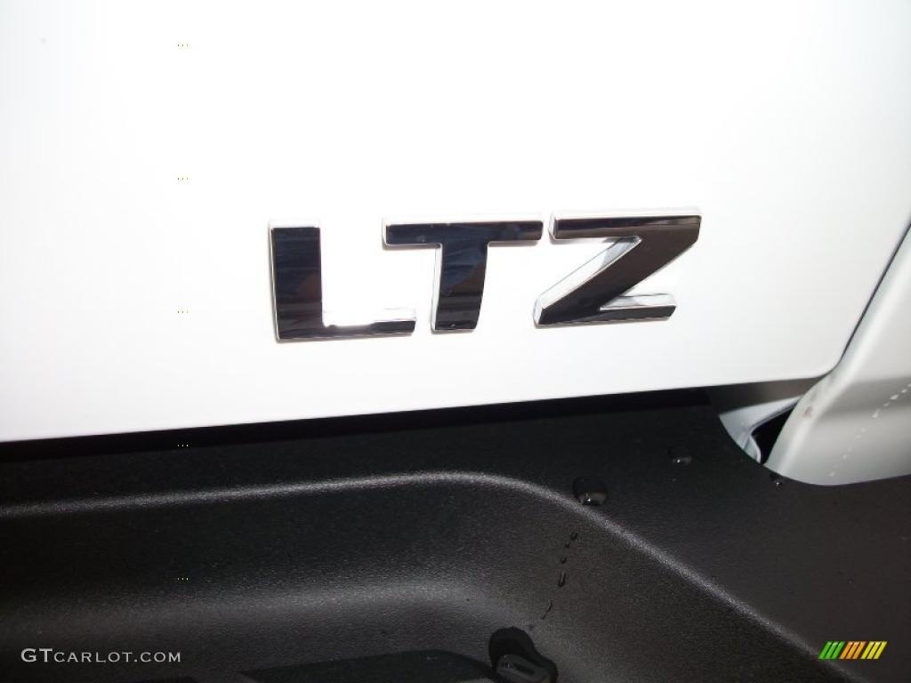 2011 Chevrolet Silverado 2500HD LTZ Crew Cab 4x4 Marks and Logos Photo #40389233
