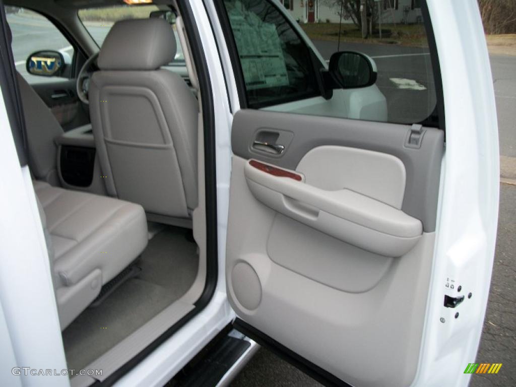 2011 Chevrolet Silverado 2500HD LTZ Crew Cab 4x4 Light Titanium/Dark Titanium Door Panel Photo #40389453