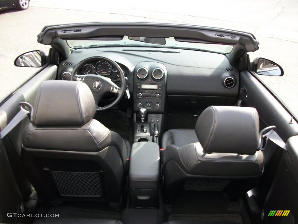 Ebony Interior 2007 Pontiac G6 Gt Convertible Photo