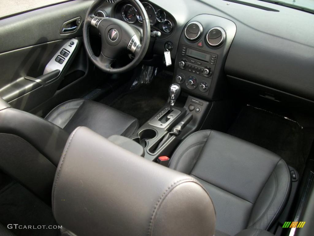 Ebony Interior 2007 Pontiac G6 Gt Convertible Photo