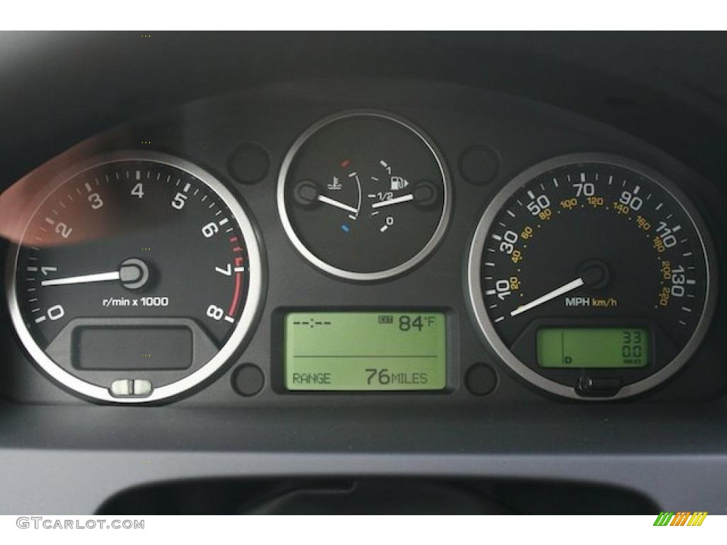 2011 Land Rover LR2 HSE Gauges Photo #40390721