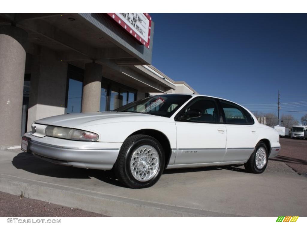 Bright White 1997 Chrysler LHS Sedan Exterior Photo #40392117