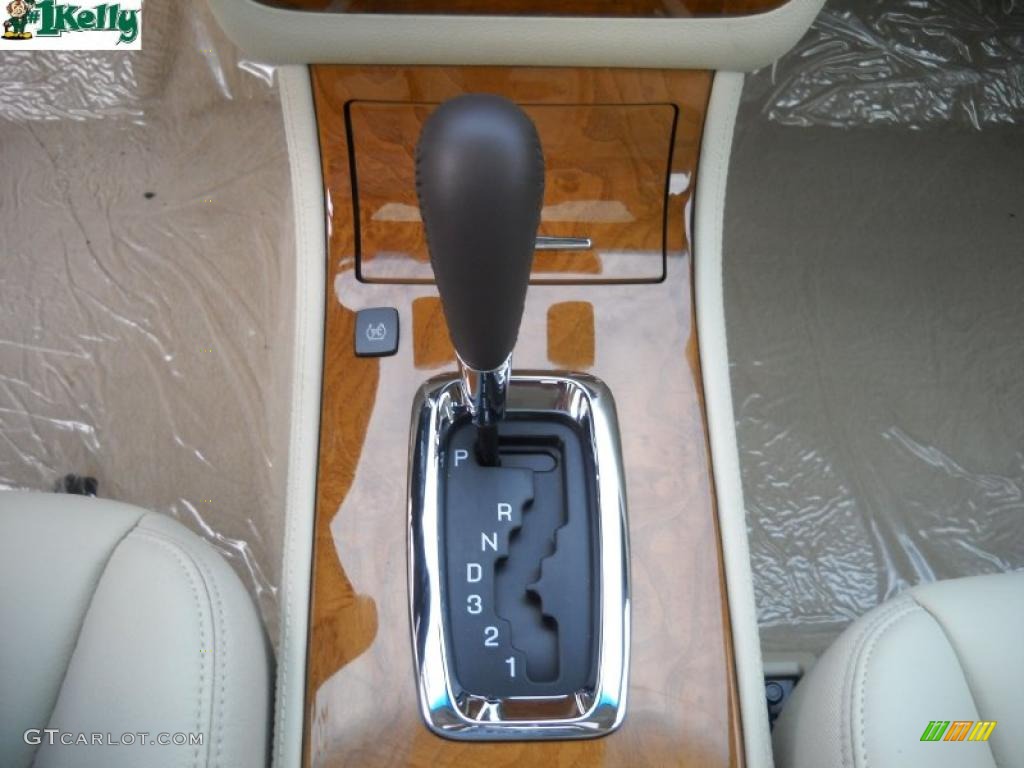 2011 Cadillac DTS Platinum 4 Speed Automatic Transmission Photo #40393837