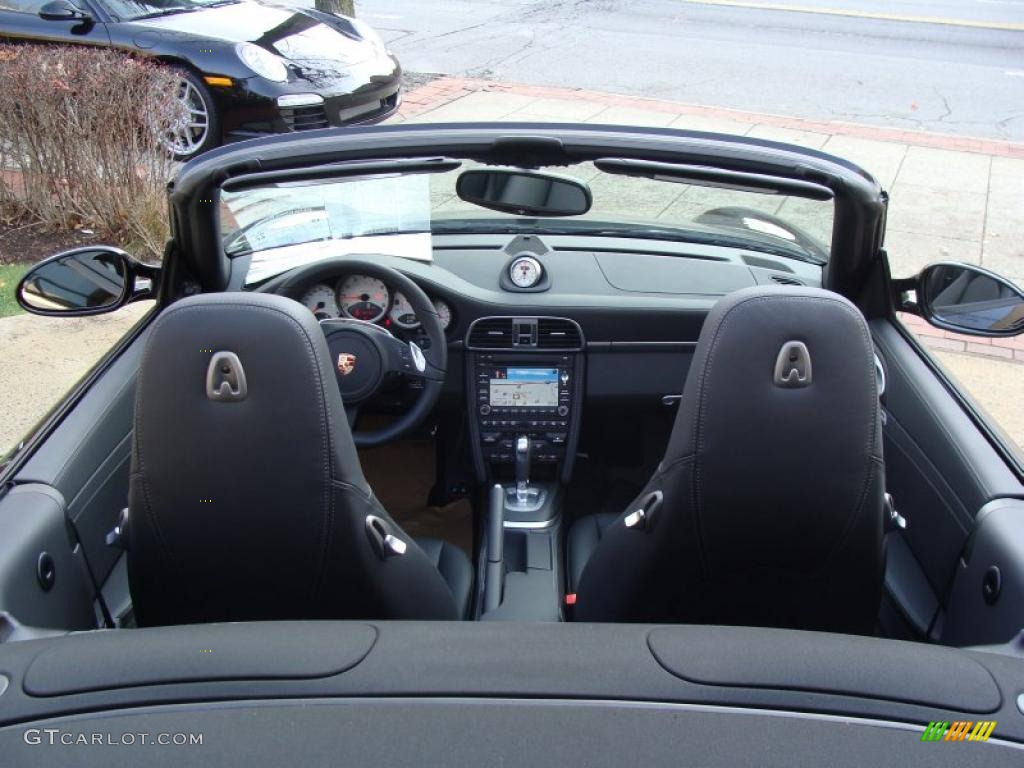 Black Interior 2011 Porsche 911 Carrera 4S Cabriolet Photo #40397377