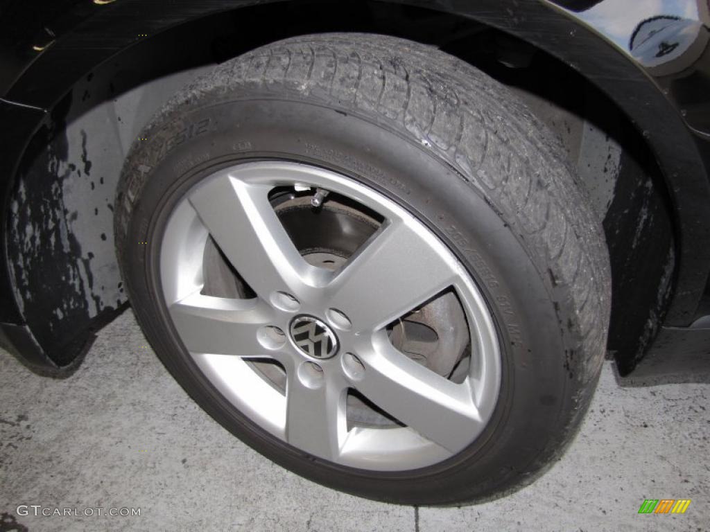 2003 Volkswagen Passat GL Sedan Wheel Photo #40397881